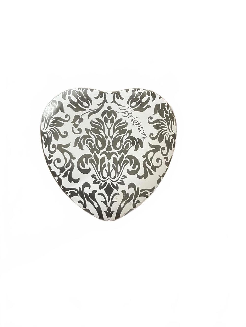 Vintage Brighton Black White Damask Print Metal Heart Case